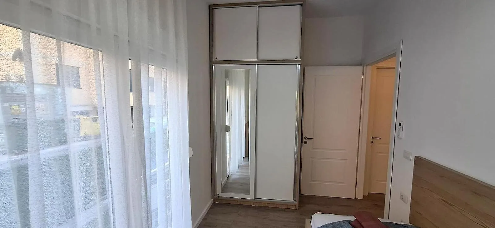 Apartment Oasis With Garage, Shkembi I Kavajes, 200 M From The Beach Durres
