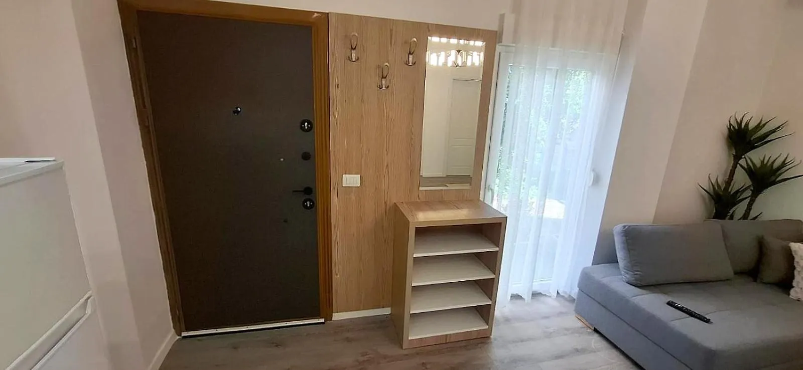 Apartment Oasis With Garage, Shkembi I Kavajes, 200 M From The Beach Durres Albania
