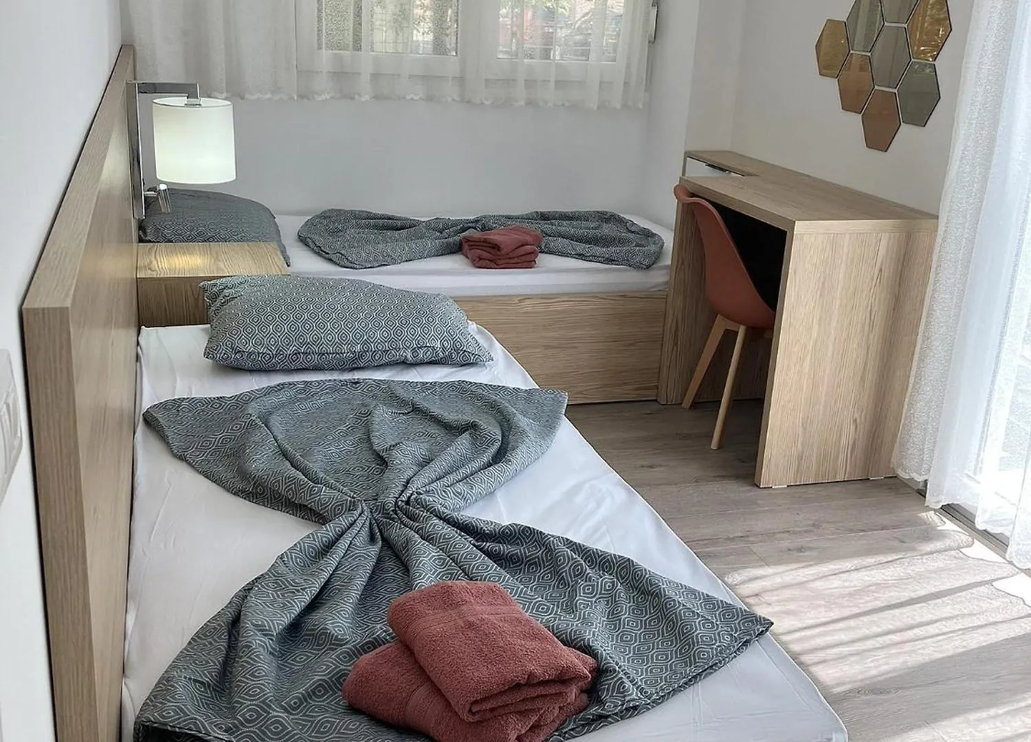 Apartment Oasis With Garage, Shkembi I Kavajes, 200 M From The Beach Durres