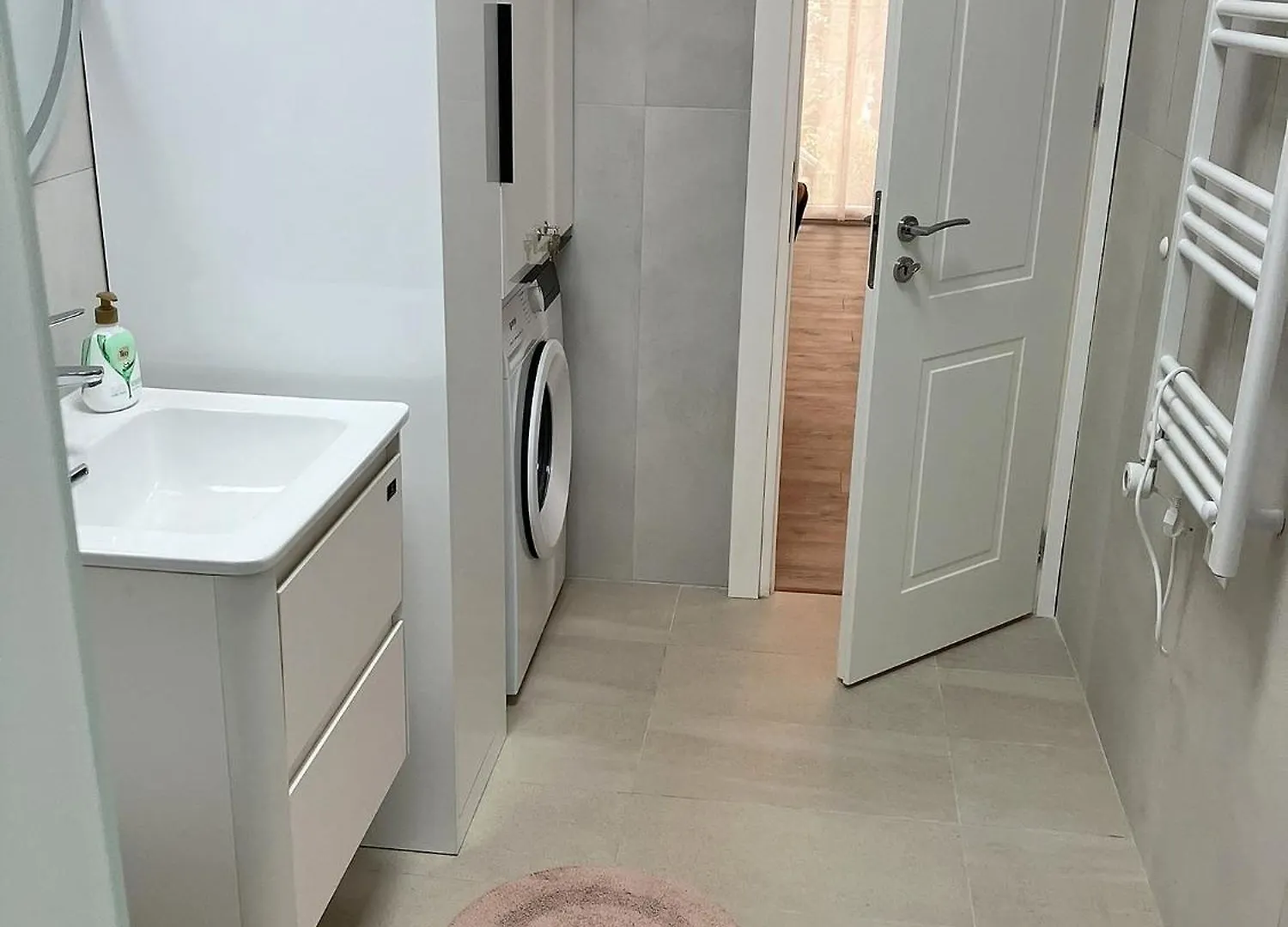 Apartment Oasis With Garage, Shkembi I Kavajes, 200 M From The Beach Durres 0*,